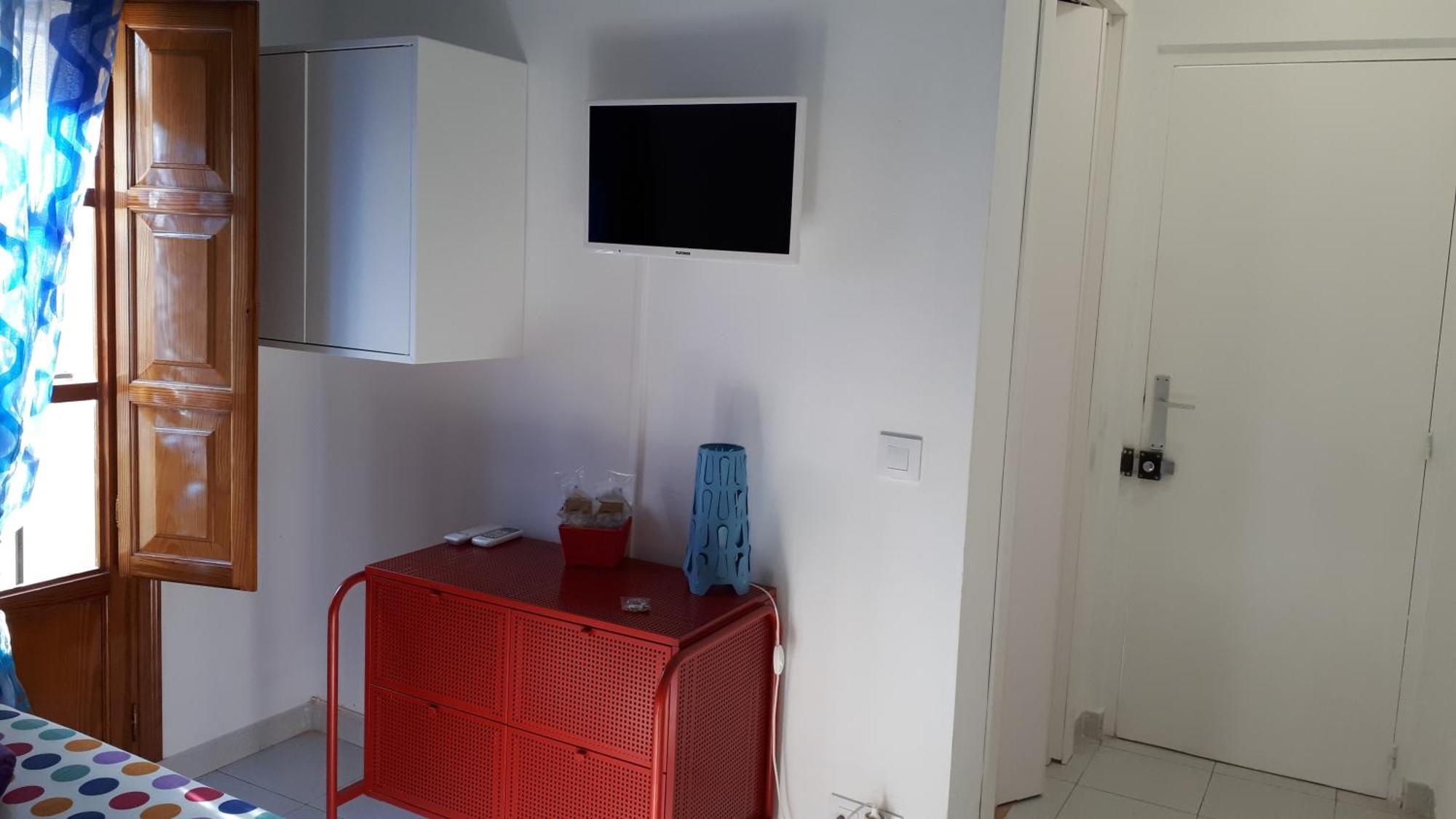 Double Room Private Bathroom